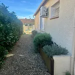 Belle Avec Climatisation, Piscine 10 Min Des Plages Et 30 Metres Du Massif De La Clape Fleury (Aude)