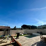 Belle Avec Climatisation, Piscine 10 Min Des Plages Et 30 Metres Du Massif De La Clape
