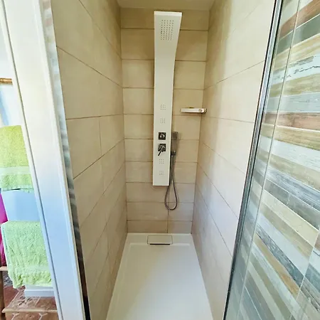 بيت للعطل Belle Avec Climatisation, Piscine 10 Min Des Plages Et 30 Metres Du Massif De La Clape